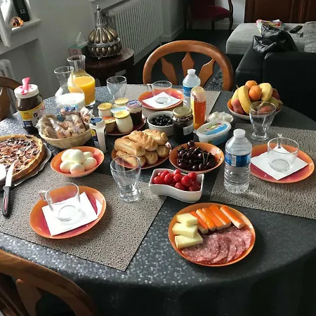 Chez Karim Et Malou 